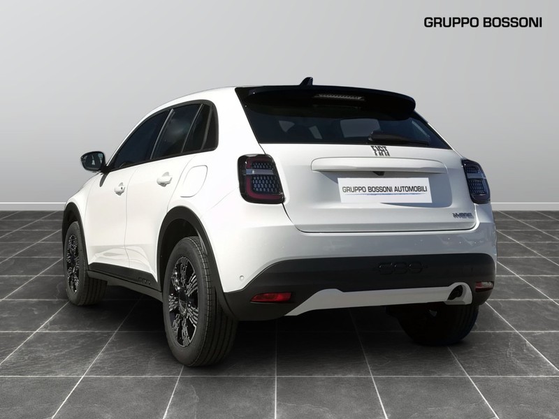7 - Fiat 600 1.2 hybrid 110cv serie speciale icon edct