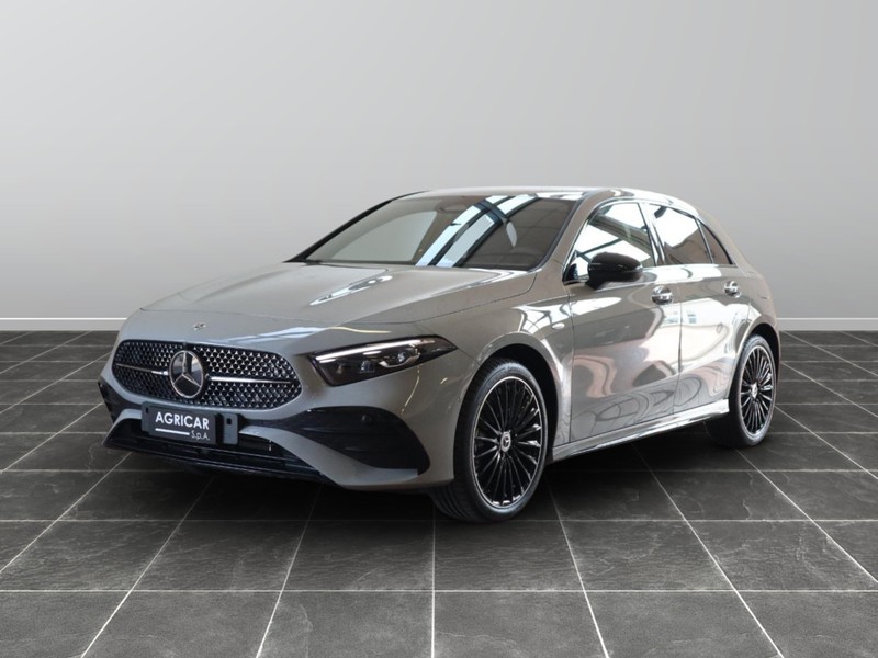 1 - Mercedes Classe A 250 e plug-in-hybrid alpine grey edition speedshift dct amg 8g