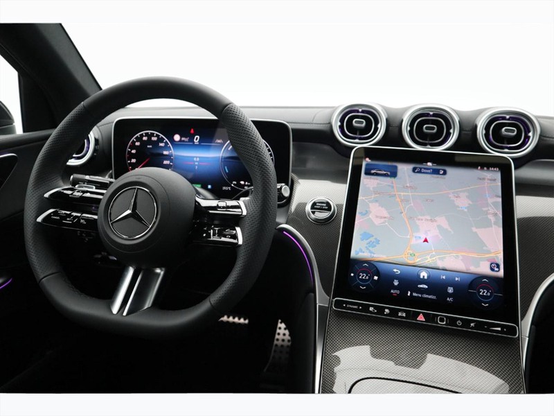 13 - Mercedes GLC coupe 300 de plug in hybrid amg line premium 4matic 9g-tronic