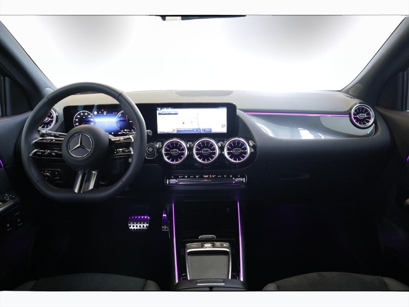 13 - Mercedes GLA 250 e plug-in-hybrid amg line premium 8g-dct