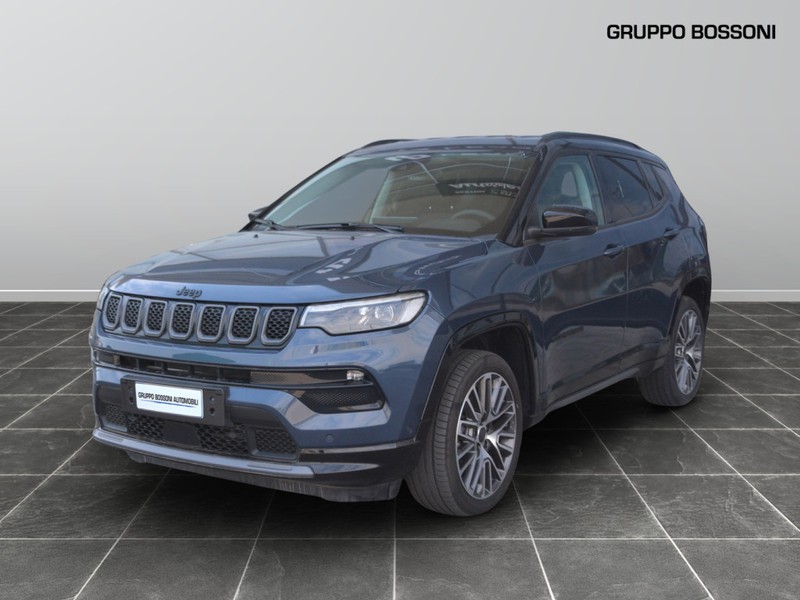 1 - Jeep Compass 1.5 turbo t4 mhev 130cv summit 2wd
