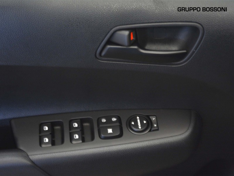 13 - Kia Picanto 1.0 mpi urban