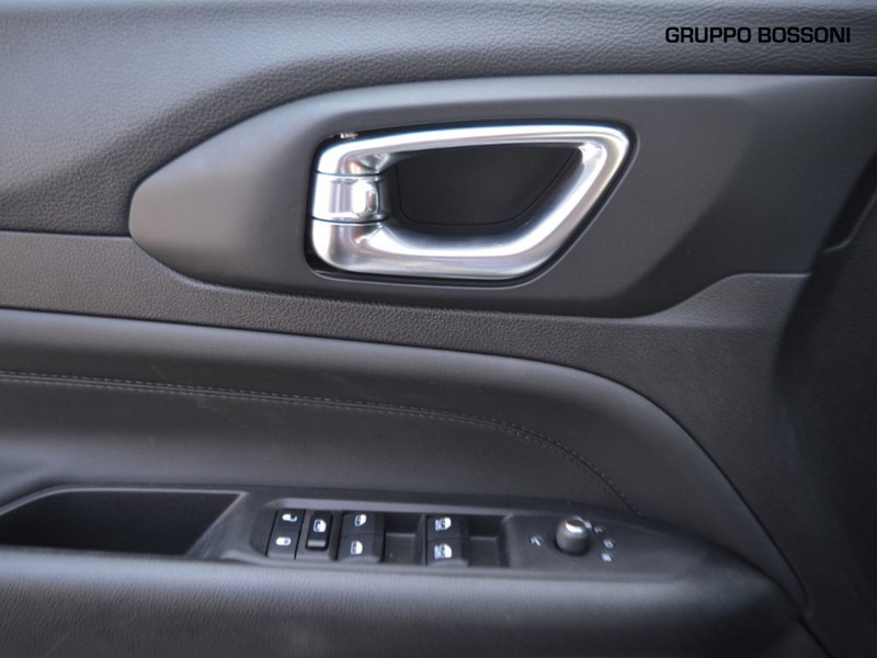 13 - Jeep Compass 1.6 multijet ii 130cv s 2wd
