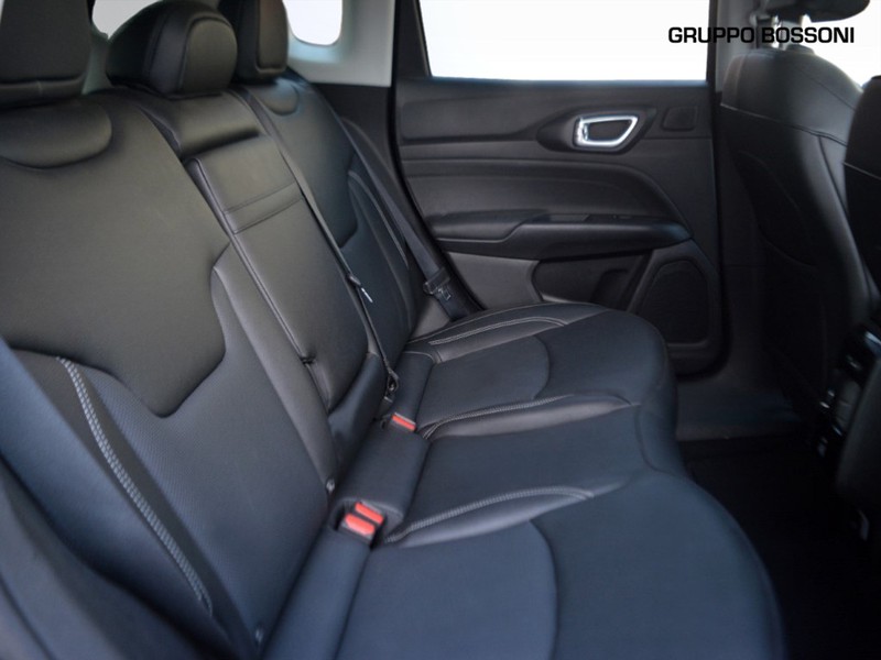 7 - Jeep Compass 1.6 multijet ii 130cv s 2wd