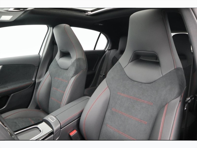 7 - Mercedes Classe A 200 d amg line premium speedshift dct amg 8g