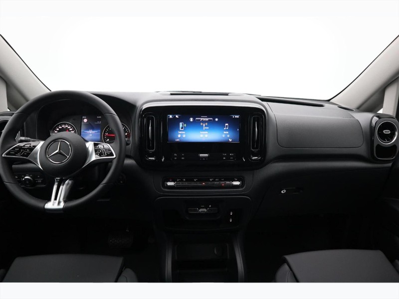 13 - Mercedes Vans Vito mixto 116 cdi long select 9g-tronic