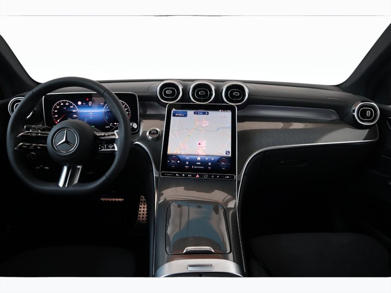 13 - Mercedes GLC suv 300 de plug in hybrid amg line advanced tech 4matic 9g-tronic