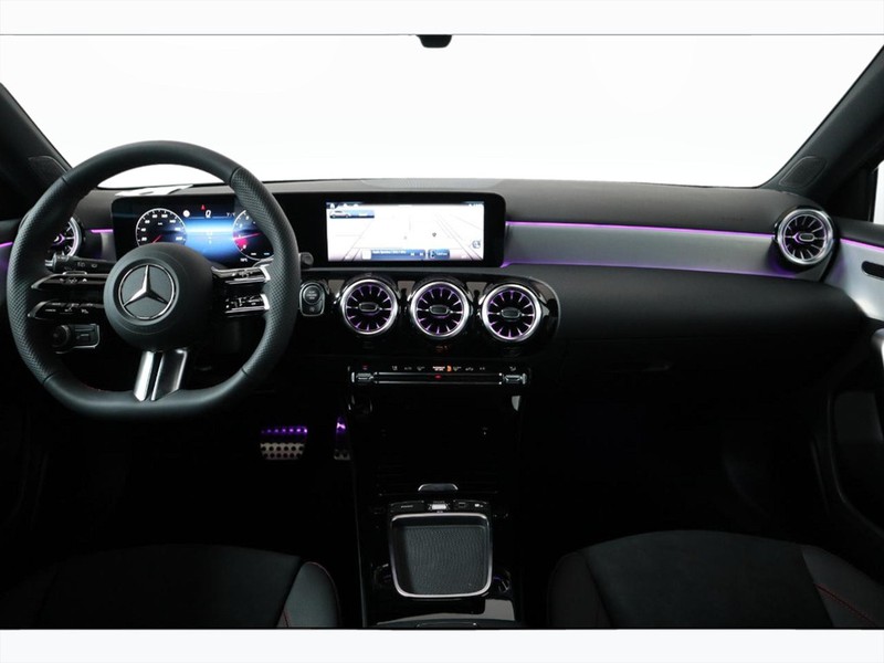13 - Mercedes Classe A 200 amg line advanced plus 7g-dct
