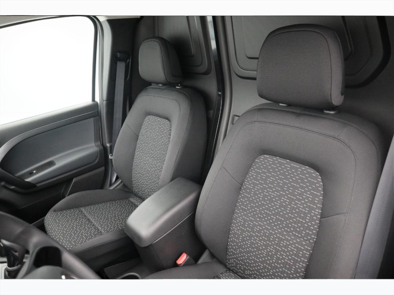 7 - Mercedes Vans Citan efurgone long pro 45kwh