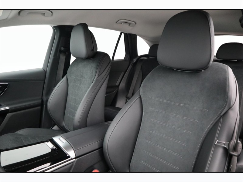 7 - Mercedes GLC suv 300 de plug in hybrid amg line advanced 4matic 9g-tronic