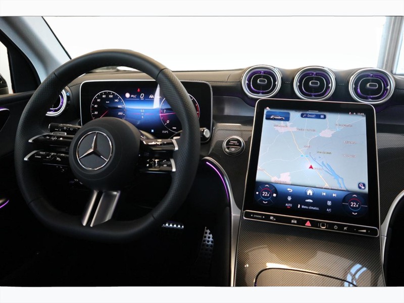 13 - Mercedes GLC suv 220 d amg line premium 4matic 9g-tronic