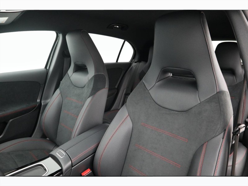 7 - Mercedes Classe A 180 d amg line premium speedshift dct amg 8g