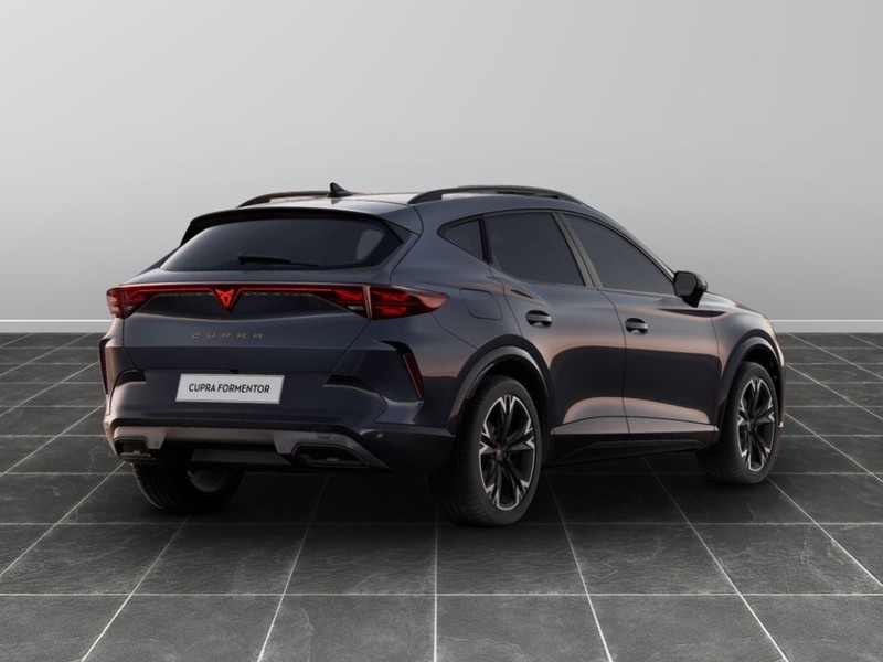 7 - Cupra Formentor 1.5 hybrid 150cv dsg
