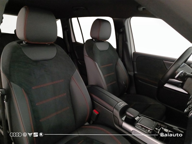 19 - Mercedes GLB 180 d premium 8g-dct 7p.ti