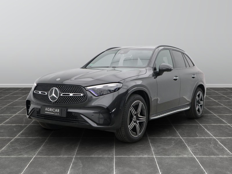 1 - Mercedes GLC suv 300 de plug in hybrid amg line premium tech 4matic 9g-tronic