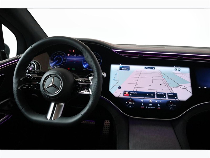 13 - Mercedes EQE suv 350 amg line premium extra 4matic