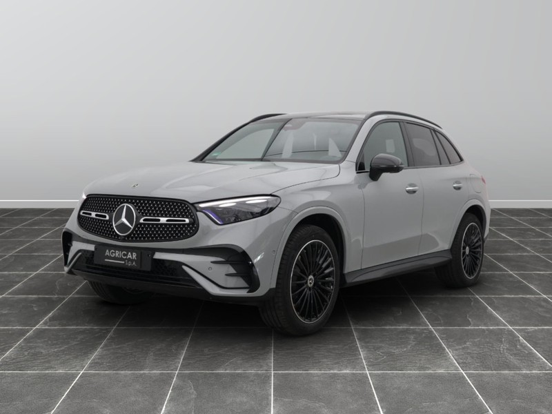 1 - Mercedes GLC suv 300 de plug in hybrid amg line premium tech 4matic 9g-tronic