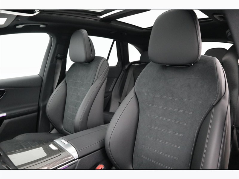 7 - Mercedes GLC suv 300 de plug in hybrid amg line premium tech 4matic 9g-tronic