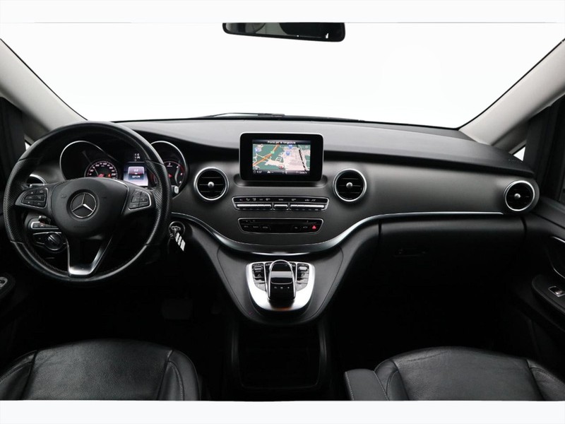 13 - Mercedes Vans Classe V extralong 250 d premium 4matic 7g-tronic plus