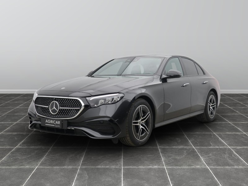 1 - Mercedes Classe E berlina 220 d amg line advanced 4matic 9g-tronic