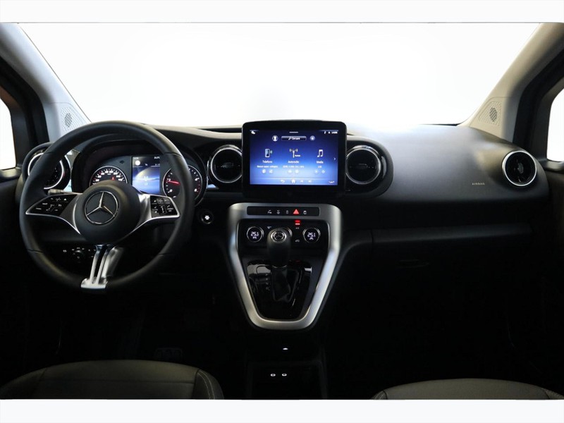 13 - Mercedes Vans Classe T long 180 d 7g-dct