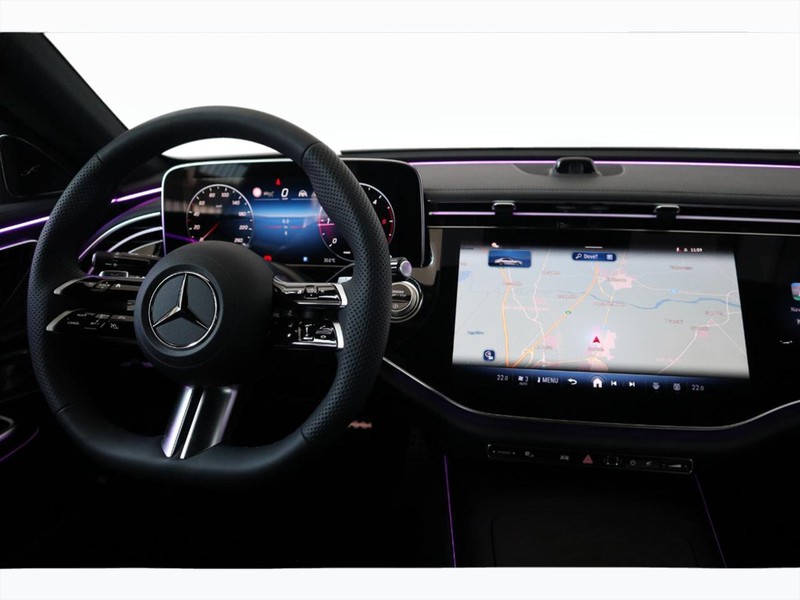13 - Mercedes Classe E berlina 220 d amg line premium 4matic 9g-tronic