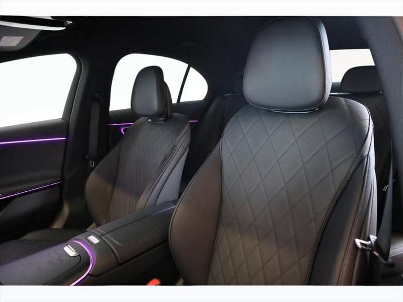 7 - Mercedes Classe E berlina 300 de plug in hybrid amg line premium 4matic 9g-tronic