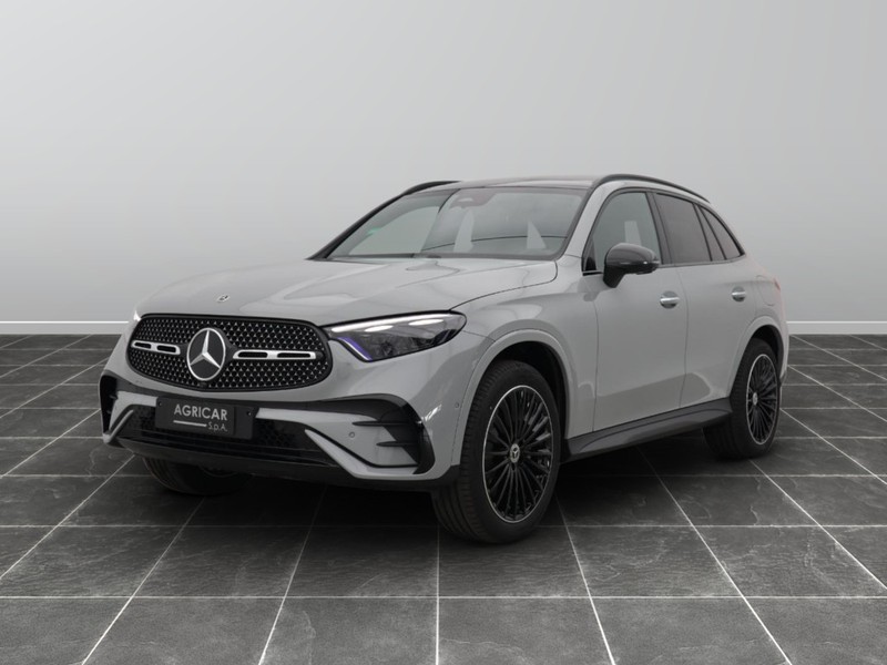 1 - Mercedes GLC suv 300 de plug in hybrid amg line premium tech 4matic 9g-tronic