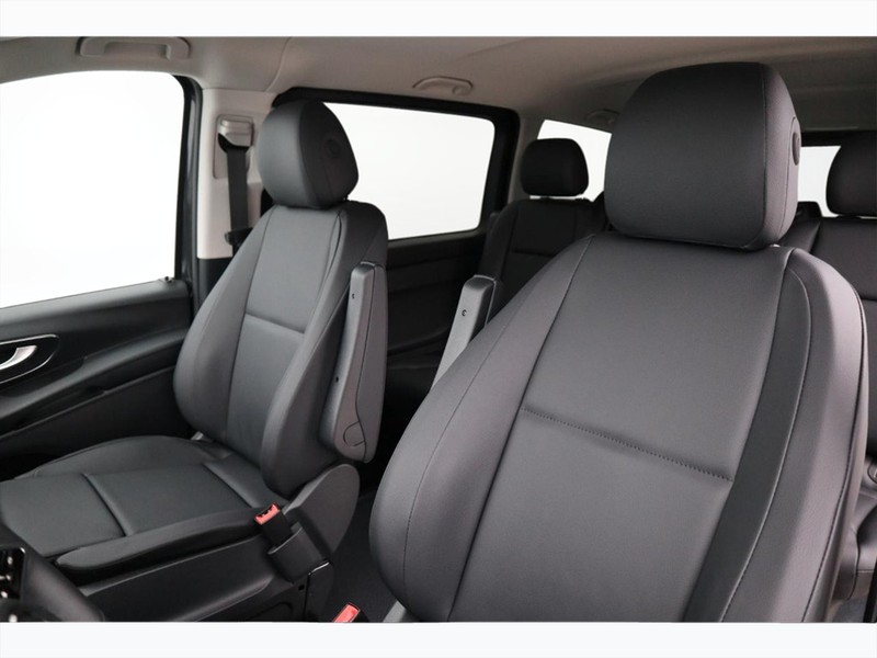 7 - Mercedes Vans Vito mixto 116 cdi long select 9g-tronic
