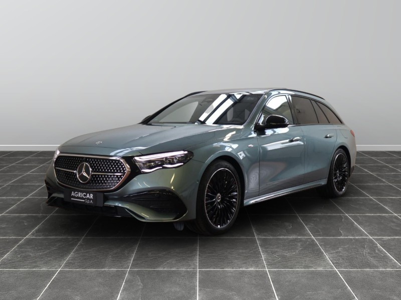 1 - Mercedes Classe E station wagon 300 de plug in hybrid amg line premium 4matic 9g-tronic