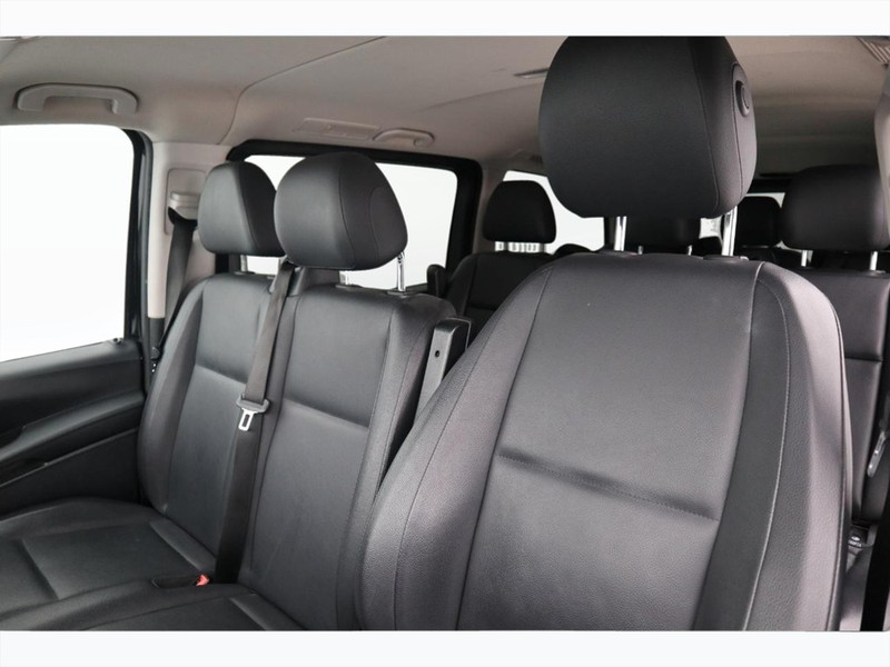 7 - Mercedes Vans Vito 114 cdi long tourer pro auto my20