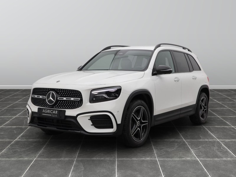 1 - Mercedes GLB 200 d amg line advanced plus 8g-dct