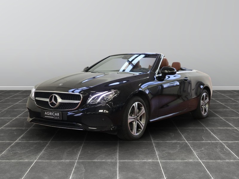 1 - Mercedes Classe E cabrio 220 business sport 4matic 9g-tronic plus