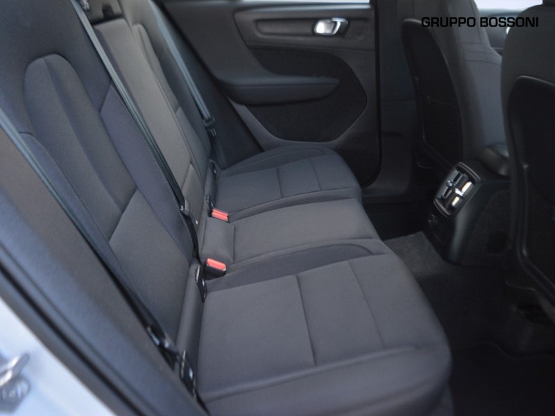 7 - Volvo XC40 1.5 t5 recharge plug-in-hybrid inscription expression geartronic my21