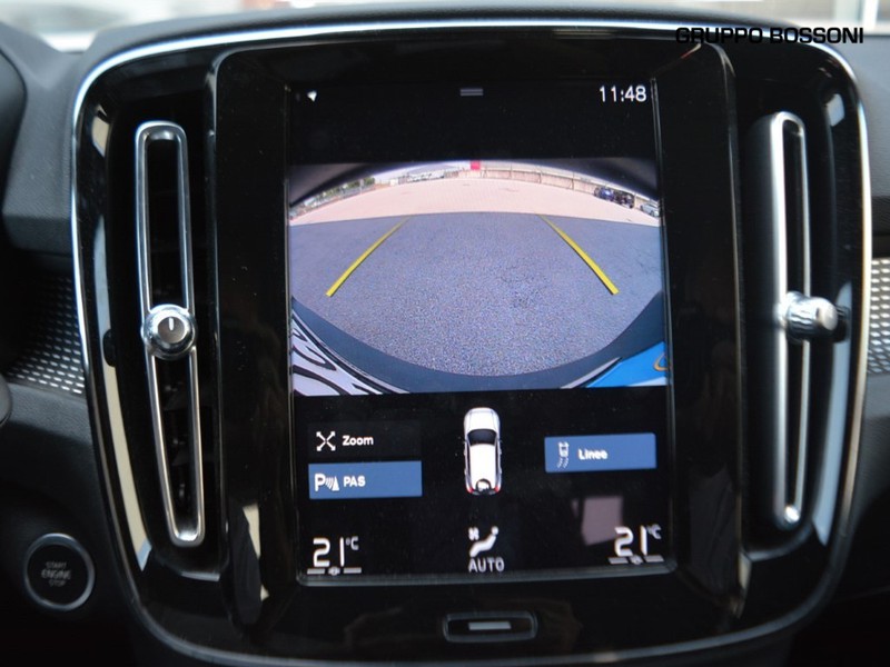 19 - Volvo XC40 1.5 t4 recharge plug-in-hybrid r-design geartronic my21