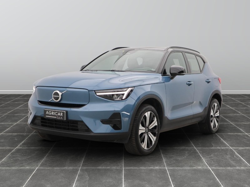 1 - Volvo XC40 single motor core edt