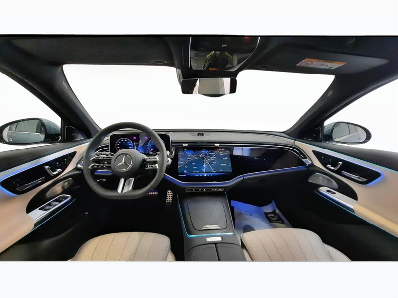 7 - Mercedes Classe E station wagon 220 d amg line premium plus 9g-tronic