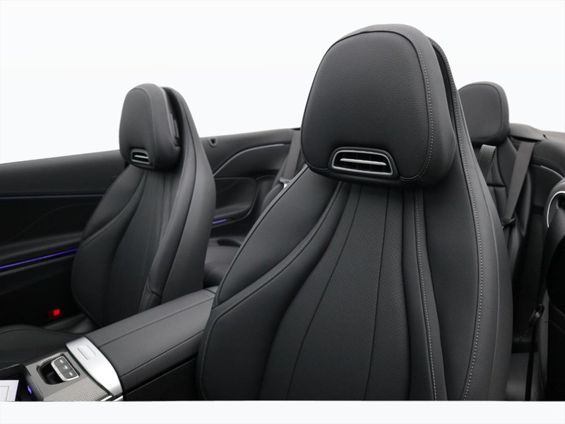 7 - Mercedes CLE cabrio 220 d amg line premium 9g-tronic plus