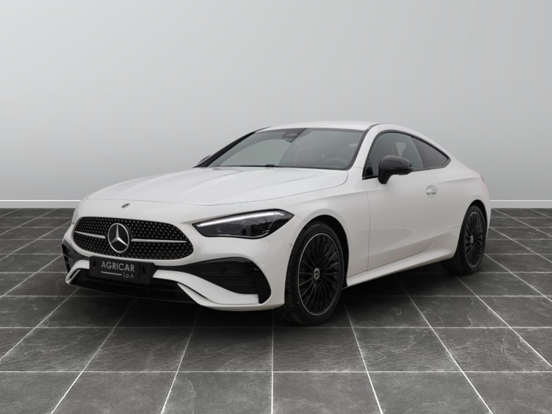 1 - Mercedes CLE coupe 300 amg line advanced 4matic 9g-tronic plus