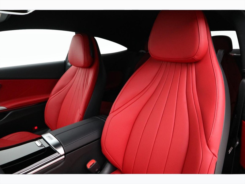 7 - Mercedes CLE coupe 300 amg line advanced 4matic 9g-tronic plus