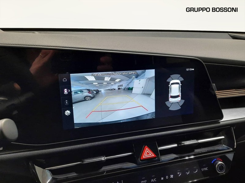 13 - Kia Niro 1.6 gdi hybrid 129cv style dct6
