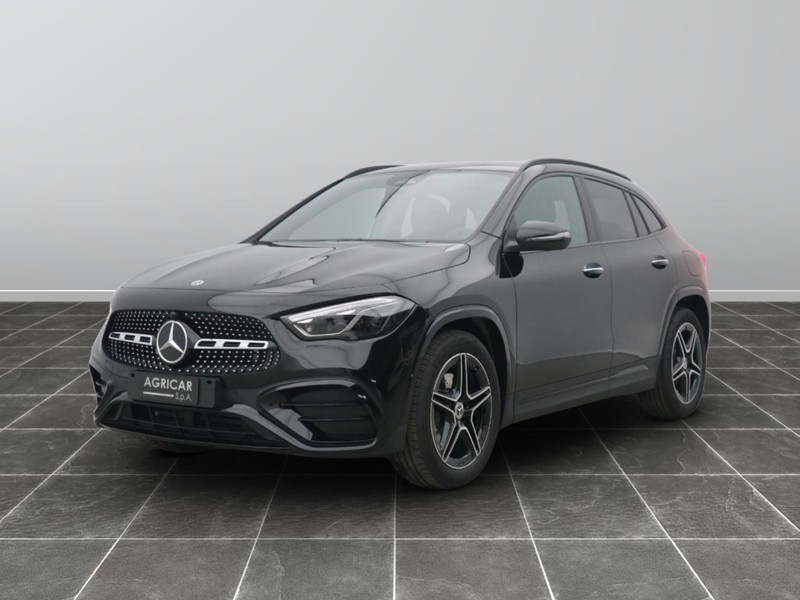 1 - Mercedes GLA 200 d amg line advanced plus 8g-dct