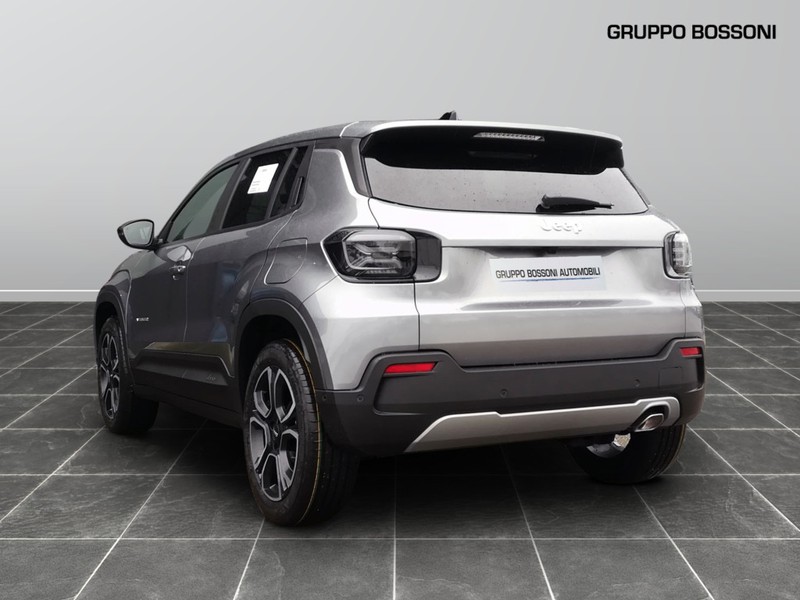 7 - Jeep Avenger 1.2 turbo 100cv summit fwd