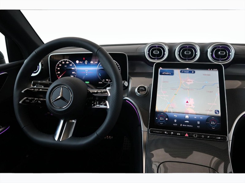 13 - Mercedes GLC coupe 300 de plug in hybrid amg line premium 4matic 9g-tronic