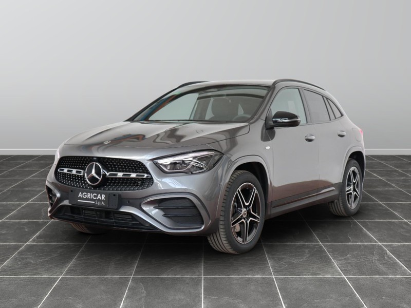 1 - Mercedes GLA 250 e plug-in-hybrid amg line advanced plus 8g-dct