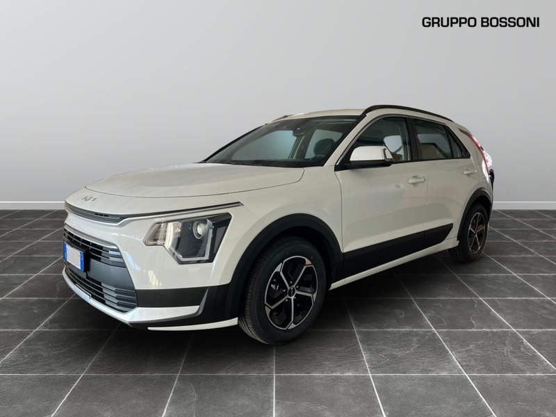 1 - Kia Niro 1.6 gdi hev tri-fuel 126cv business dct6