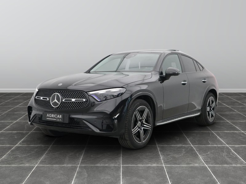1 - Mercedes GLC coupe 220 d amg line premium 4matic 9g-tronic