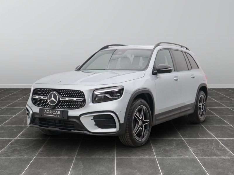1 - Mercedes GLB 200 d amg line advanced plus 8g-dct