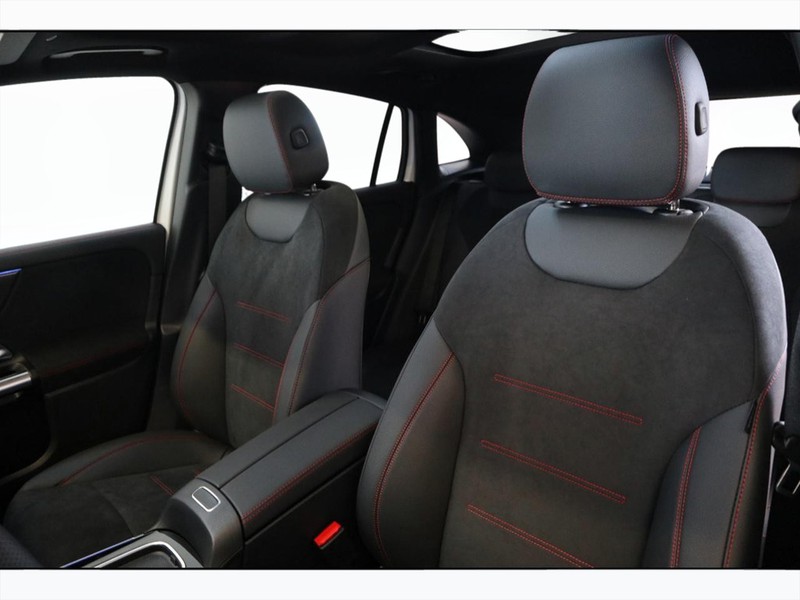 7 - Mercedes GLA 200 d amg line advanced plus 4matic 8g-dct
