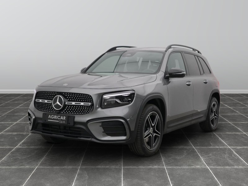 1 - Mercedes GLB 200 d amg line advanced plus 8g-dct